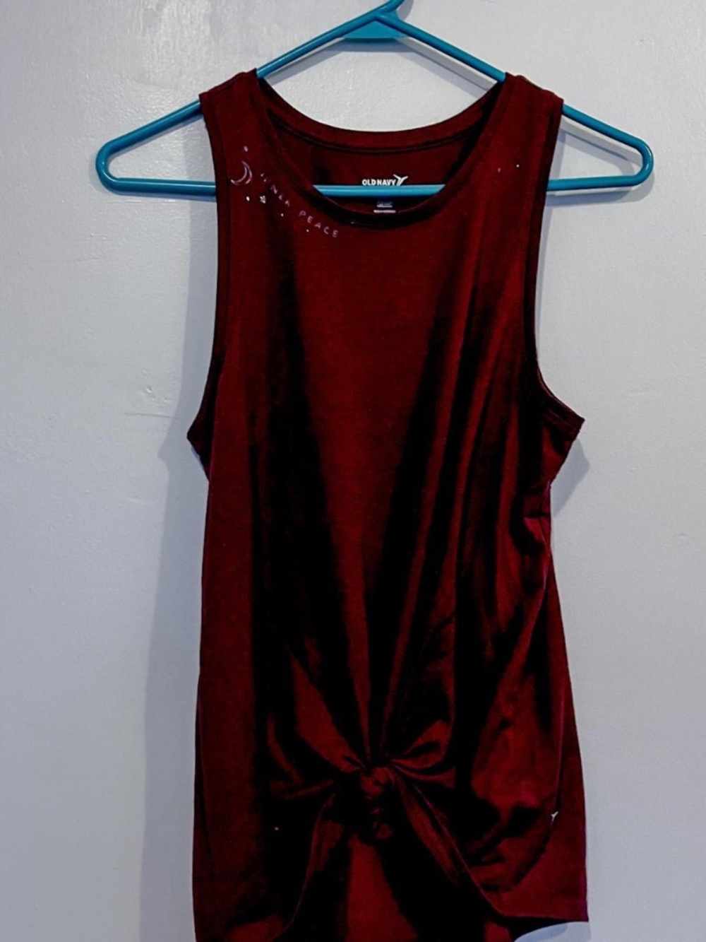 ✨ Old Navy "Inner Peace" Knot-Front Active Tank - Maroon